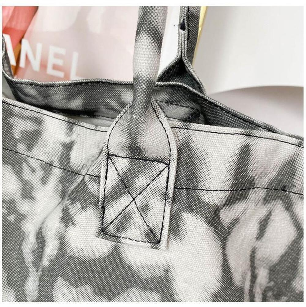 πALO Yoga Grey Tie-Dye Iconic Shopper Tote Gym Bag - Picture 3 of 3